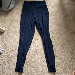 Lululemon align jogger-navy blue size 4, 28”